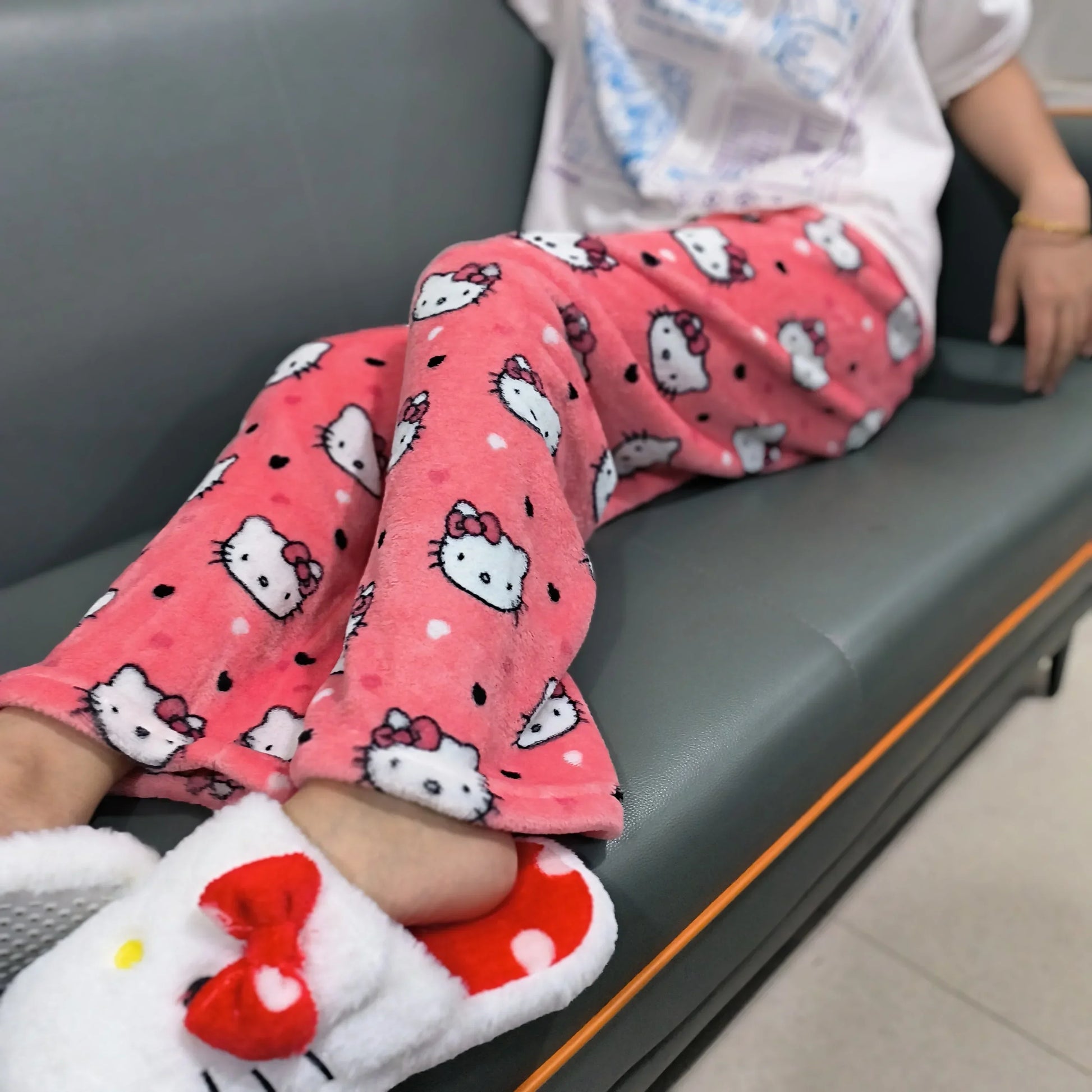Fuzzy hello kitty pajama pants best sale